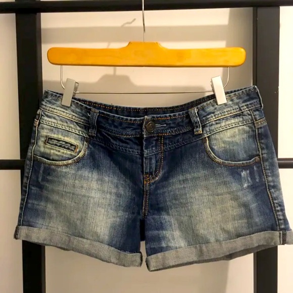 ❤️ Jeans shorts BUFFALO - Picture 1 of 2